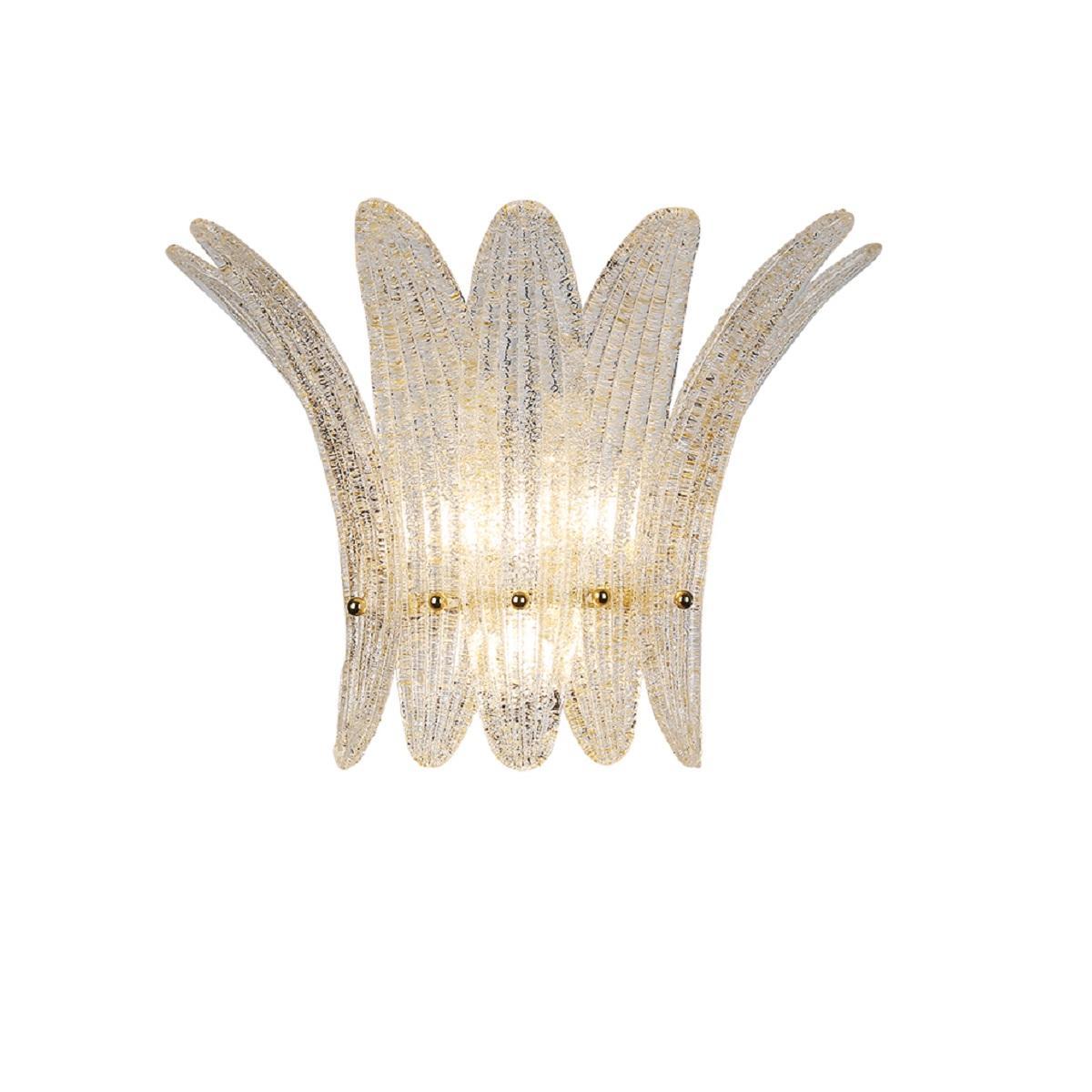 Изображение Настенный светильник Newport 8803/A gold М0067353