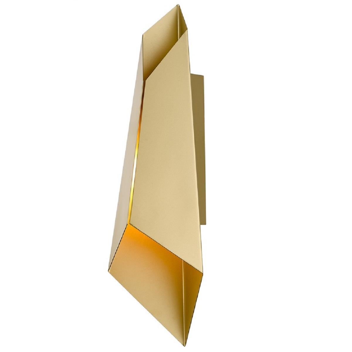 Изображение Настенный светильник Wertmark Leda WE245.01.401