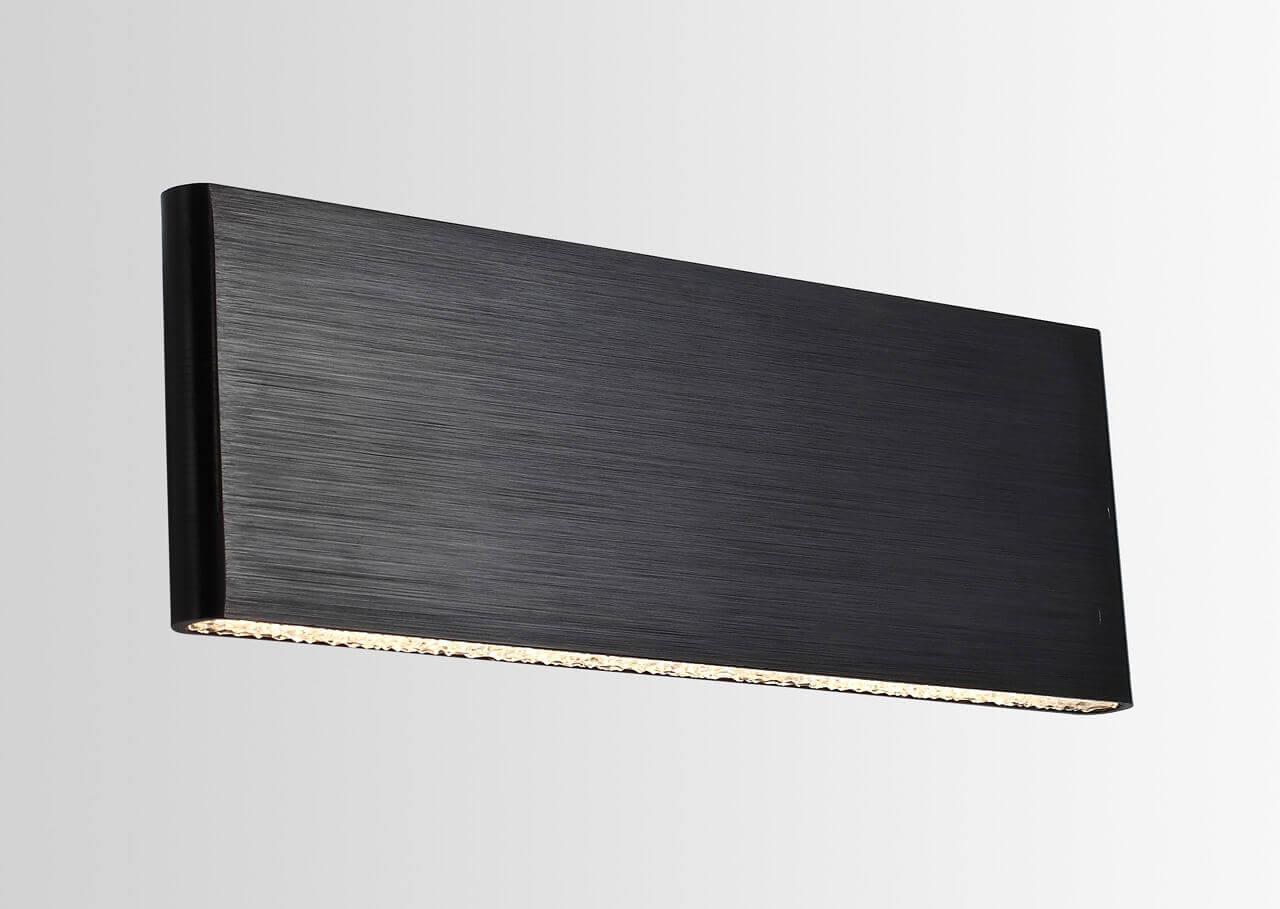 Изображение Настенный светильник Lucia Tucci Aero W205 Nero LED