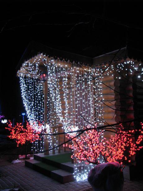 Изображение Светодиодная гирлянда Uniel занавес 220V белый ULD-C2030-240/TWK White IP67 UL-00001356