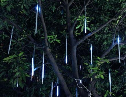 Изображение Светодиодная гирлянда Uniel занавес 220V белый ULD-E3005-300/DTK White IP44 ICICLE 11124