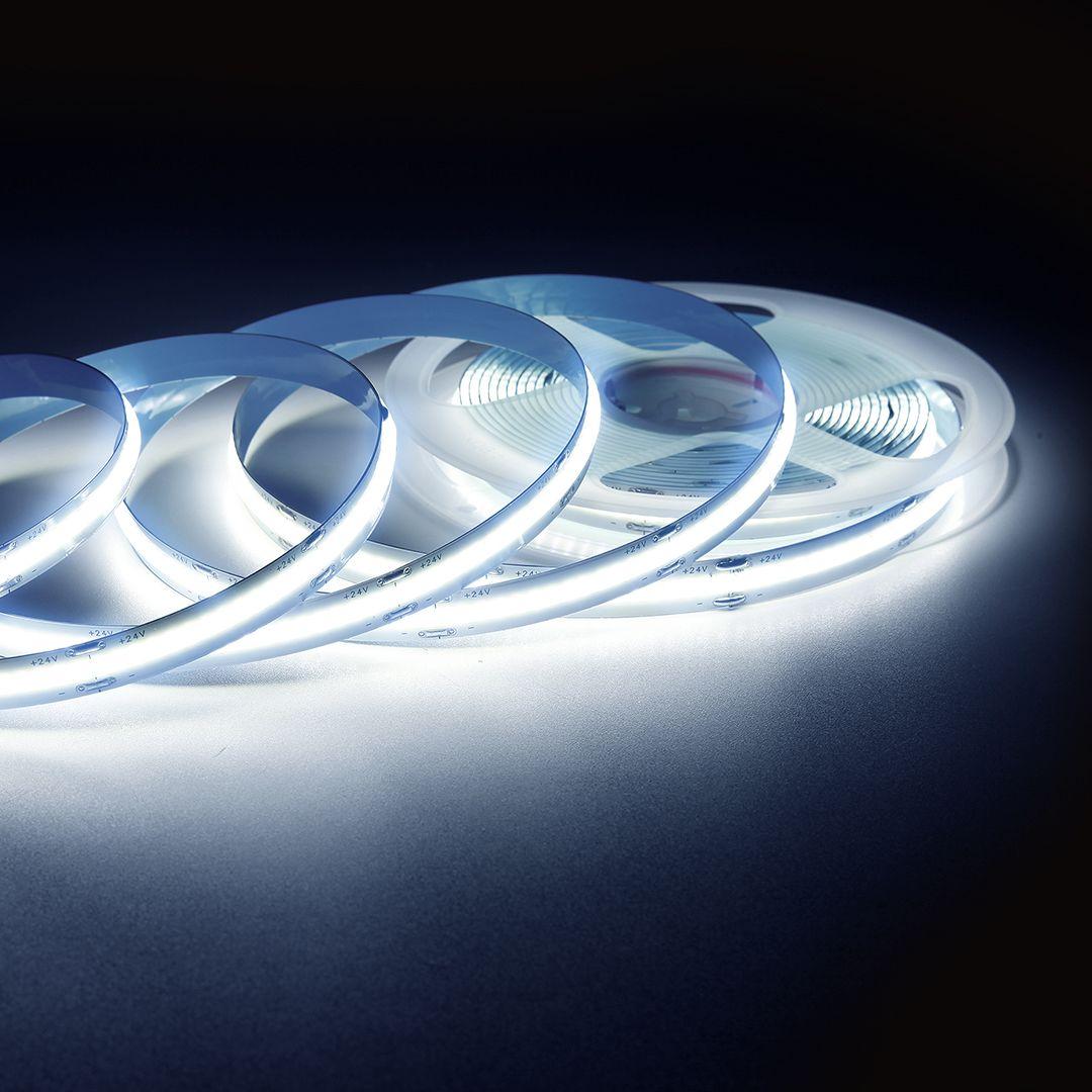 Изображение Светодиодная лента Apeyron 14W/m 512LED/m COB холодный белый 3M 200ОО