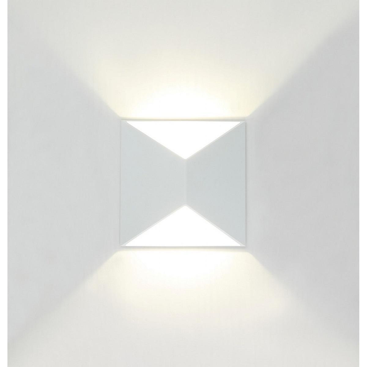 Изображение Настенный светильник IMEX IL.0014.0012 WH