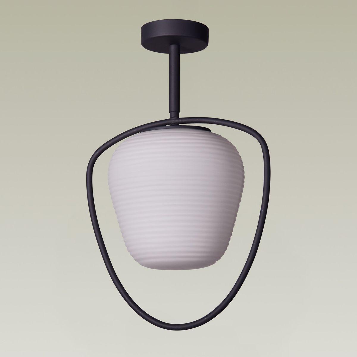 Изображение Потолочный светильник Moderli Julia V2881-1C